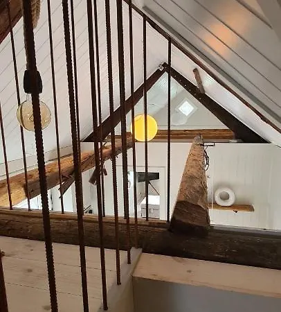 Sjarmerende, Sentralt Lite Byhus Appartement Kongsberg